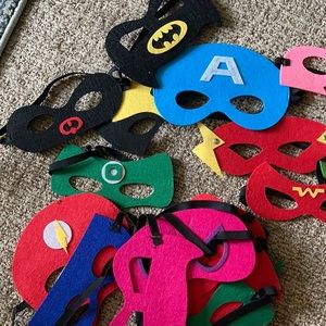 20 new superhero felt masks for superhero day!